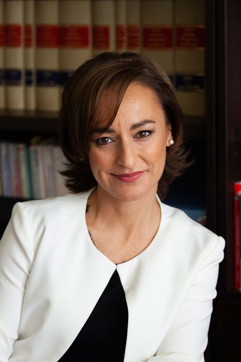 Ana Vayá - Vayá abogados